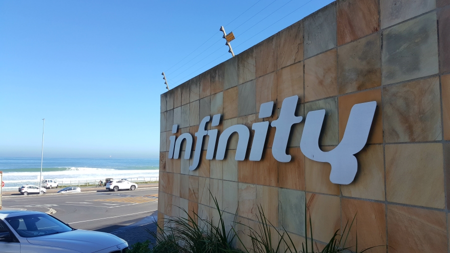 2 Bedroom Property for Sale in Bloubergrant Western Cape